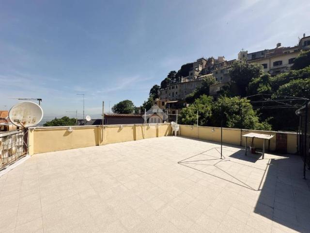 Appartamento in vendita a Monte Compatri RM