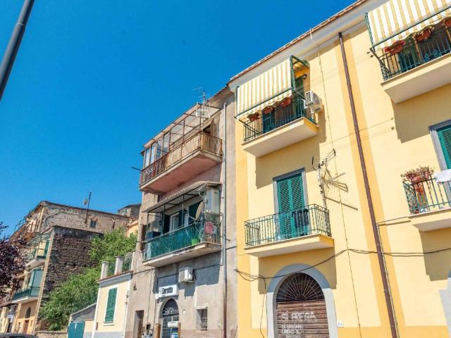 Appartamento in vendita a Monte Compatri RM