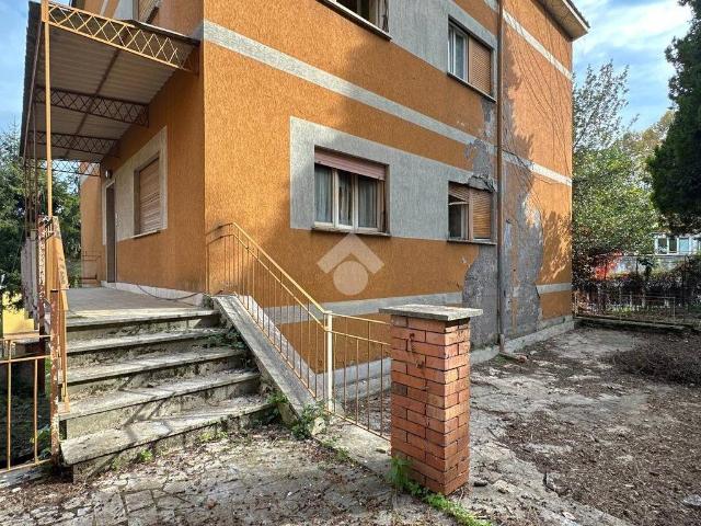 Appartamento in vendita a Monte Compatri RM