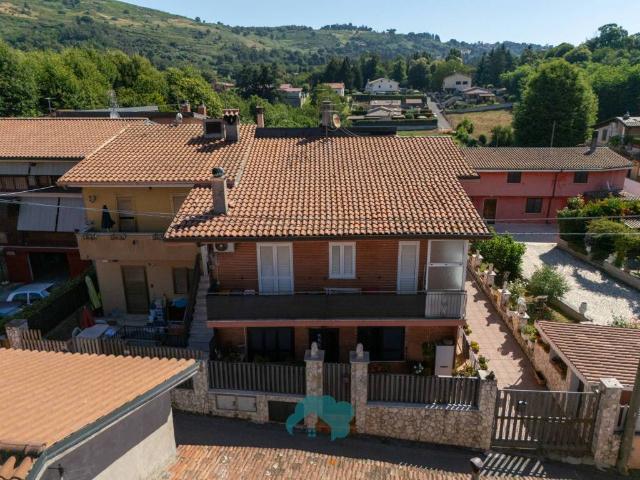 Appartamento in vendita a Monte Compatri RM