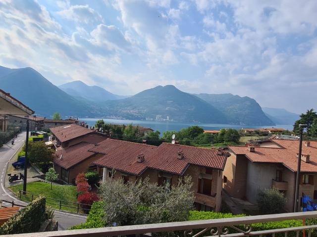 APPARTAMENTO in VENDITA a MONTE ISOLA di 4 vani