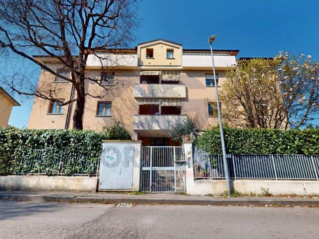 Appartamento in vendita a Monte San Pietro BO
