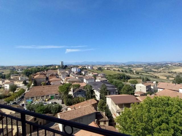 Appartamento in vendita a Monte San Pietrangeli FM