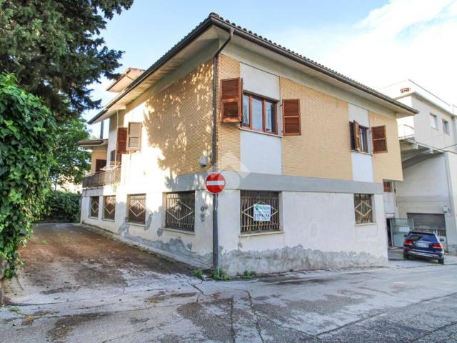 Appartamento in vendita a Monte Urano FM