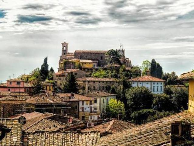 Appartamento in vendita a Montecatini Terme PT