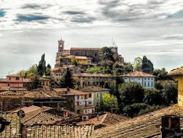 Appartamento in vendita a Montecatini Terme via Pietro Mascagni