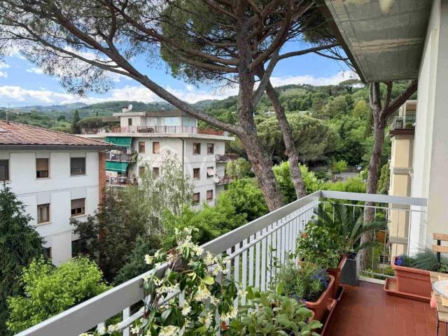 Appartamento in vendita a Montecatini Terme viale Baccelli