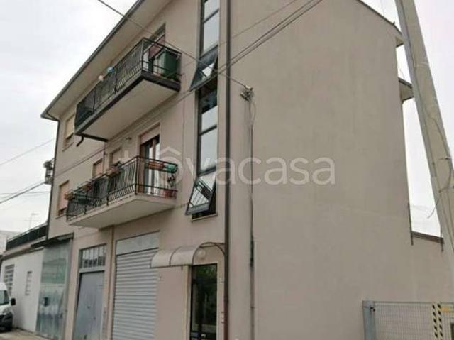 Appartamento in vendita a Montecchio Maggiore via Monte Pasubio, 21
