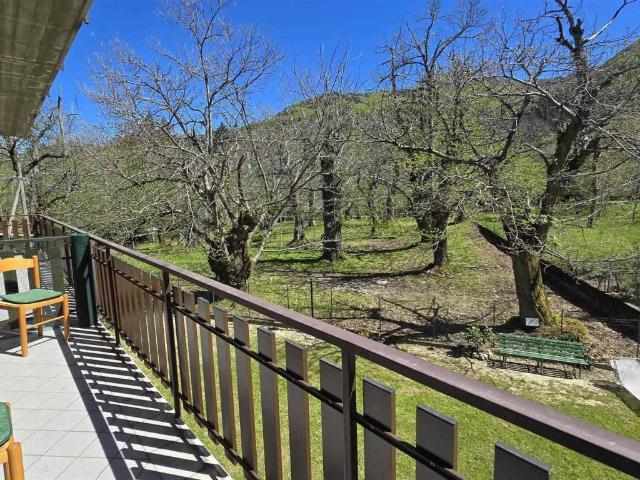 Appartamento in vendita a Montecreto MO