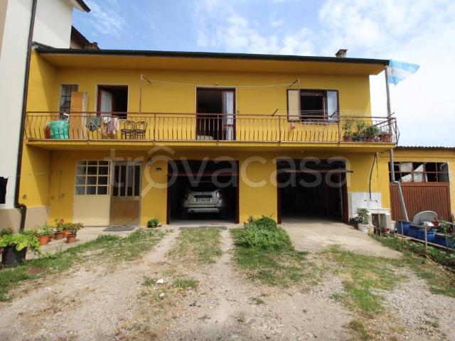 Appartamento in vendita a Montebello Vicentino via Trento, 66