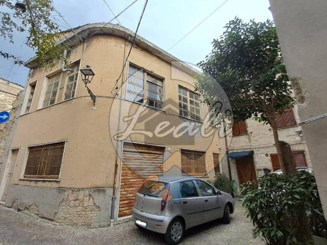 Appartamento in vendita a Montegiorgio FM