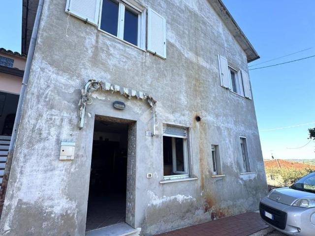 Appartamento in vendita a Montegridolfo RN