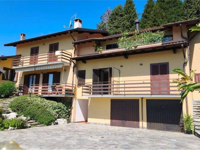 Appartamento in vendita a Montegrino Valtravaglia VA