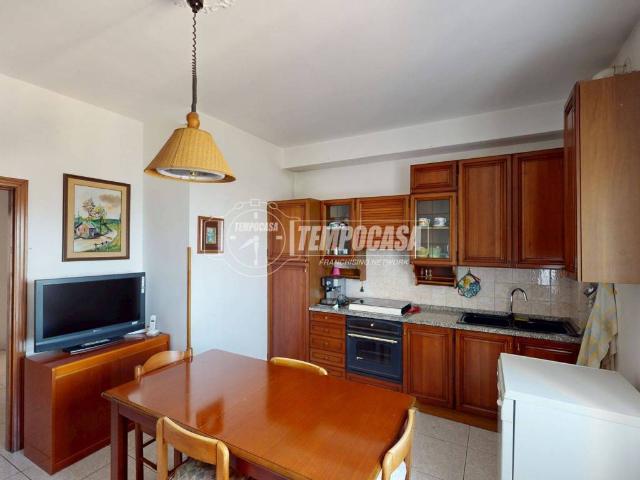 Appartamento in vendita a Montefano MC