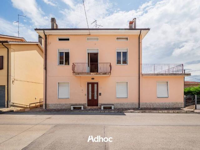 Appartamento in vendita a Montelabbate PU