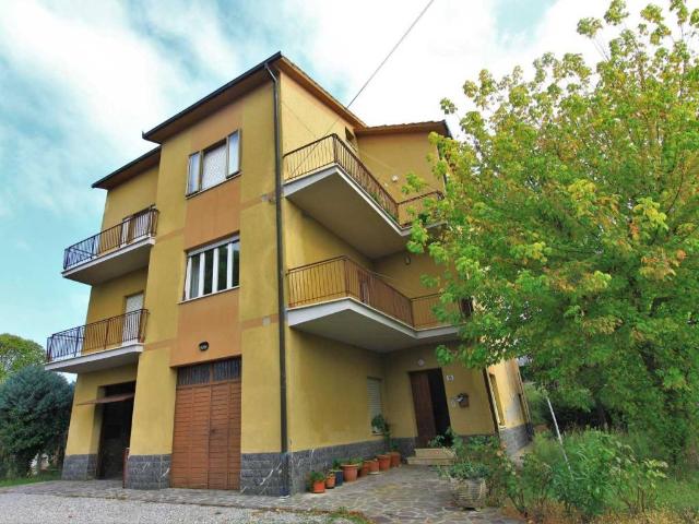 Appartamento in vendita a Monteleone d'Orvieto TR