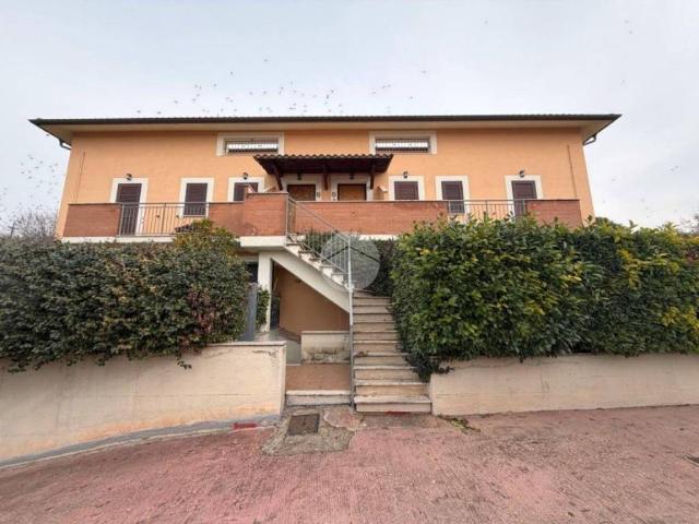 Appartamento in vendita a Montelibretti RM