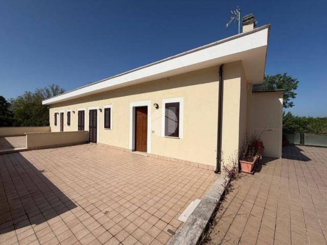 Appartamento in vendita a Montelibretti RM