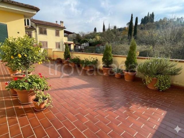 Appartamento in vendita a Montelupo Fiorentino, Camaioni