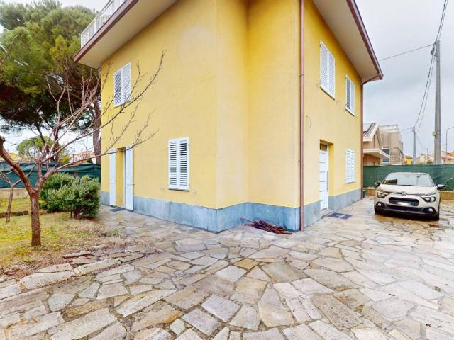 Appartamento in vendita a Montemarciano AN