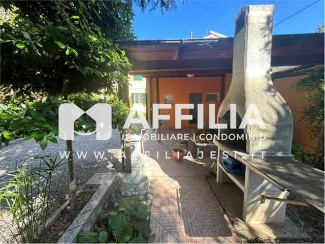 Appartamento in vendita a Montemarciano AN