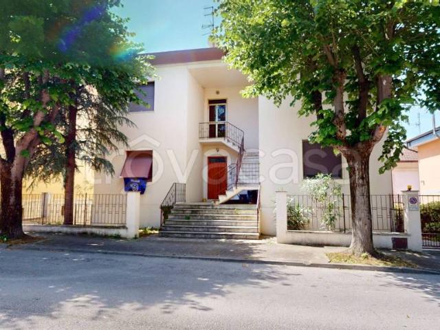 Appartamento in vendita a Montemarciano viale Giuseppe Mazzini