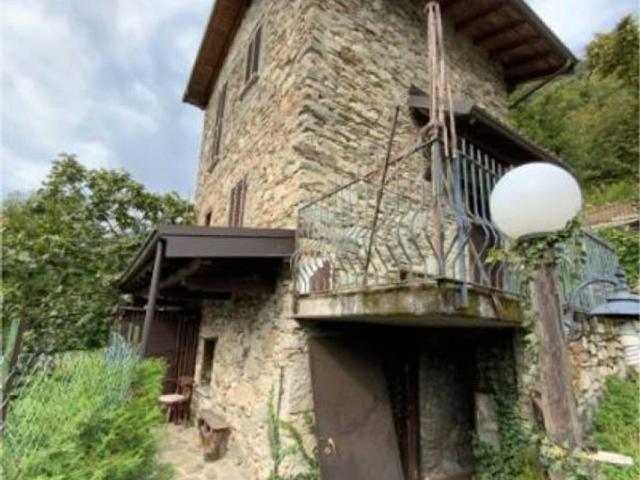 Appartamento in vendita a Montemezzo CO