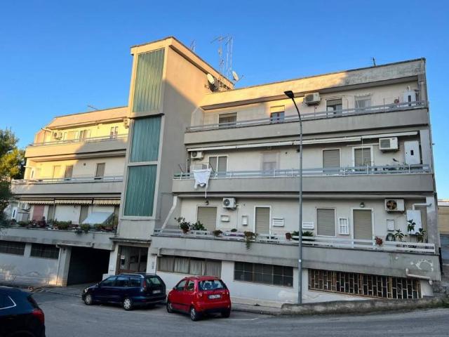 Appartamento in vendita a Montemesola TA