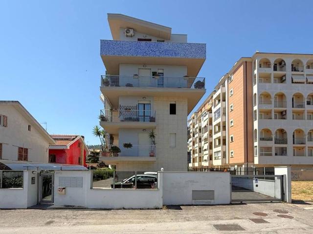 Appartamento in vendita a Montesilvano PE