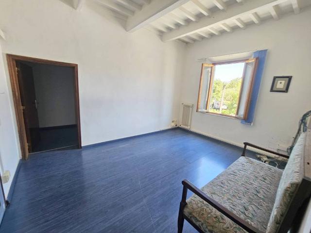 Appartamento in vendita a Montespertoli FI