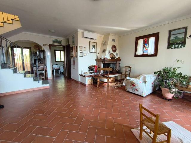 Appartamento in vendita a Montespertoli FI