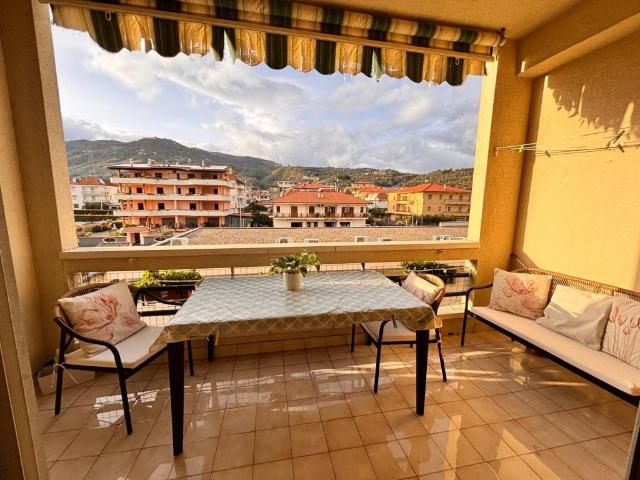 Appartamento in vendita a Montepaone CZ