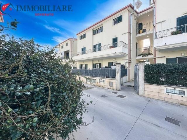 Appartamento in vendita a Montepaone CZ
