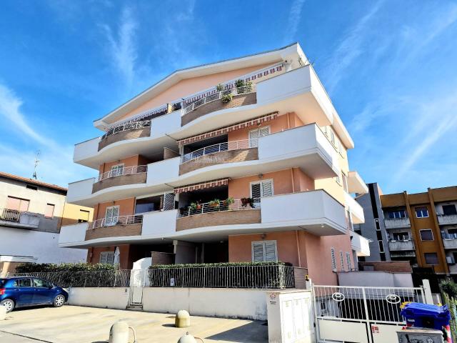 Appartamento in vendita a Monteprandone, CENTOBUCHI sotto la salaria
