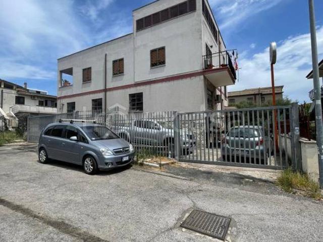 Appartamento in vendita a Monterotondo via Massimo Pelosi, 11D