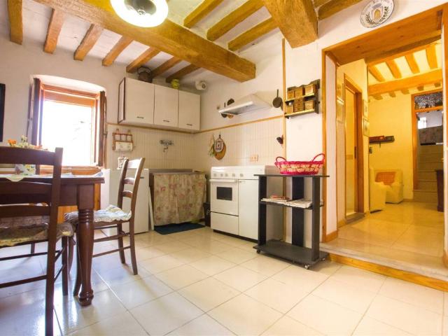 Appartamento in vendita a Monterotondo Marittimo GR