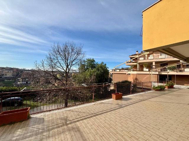 Appartamento in vendita a Monterotondo RM