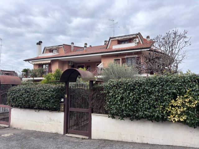Appartamento in vendita a Monterotondo RM