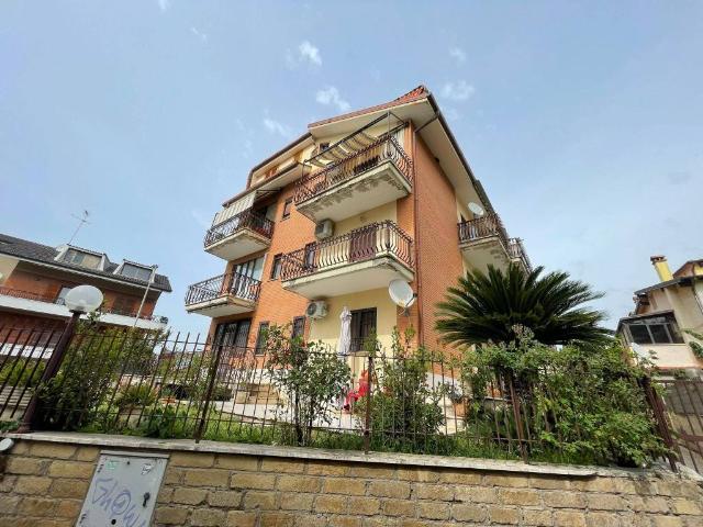 Appartamento in vendita a Monterotondo RM