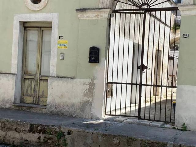 Appartamento in vendita a Monteroni di Lecce LE