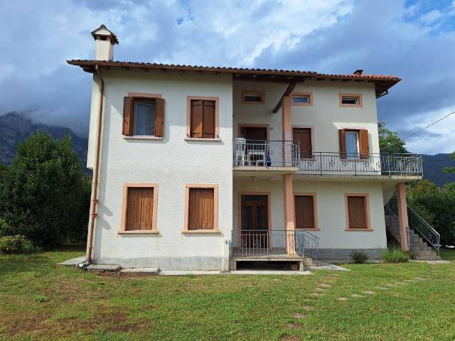 Appartamento in vendita a Montereale Valcellina PN