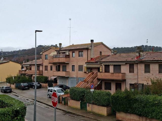 Appartamento in vendita a Monteriggioni SI