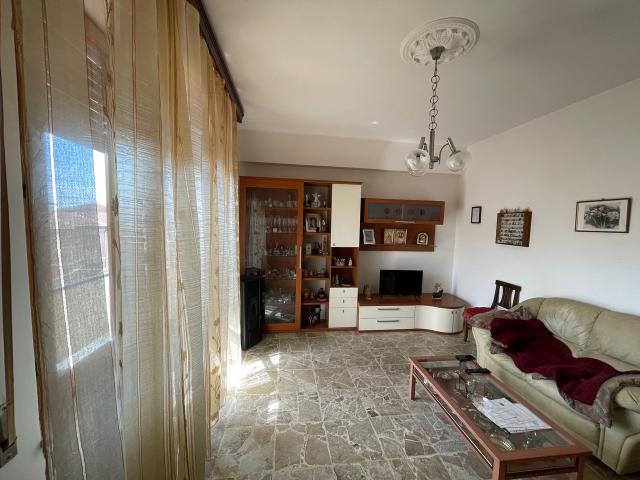 APPARTAMENTO in VENDITA a MONTERIGGIONI Via Val d'Aosta di 4 vani