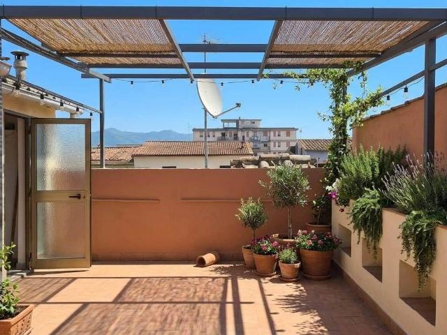 Appartamento in vendita a Montevarchi AR