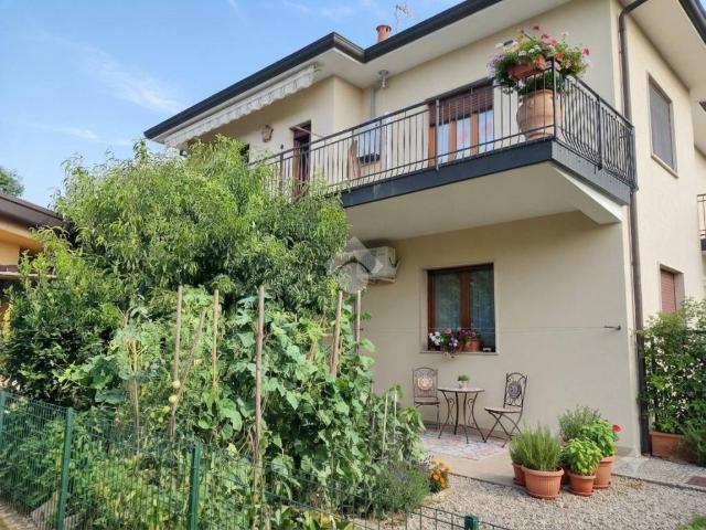 Appartamento in vendita a Montevecchia LC
