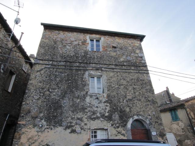 Appartamento in vendita a Monticiano