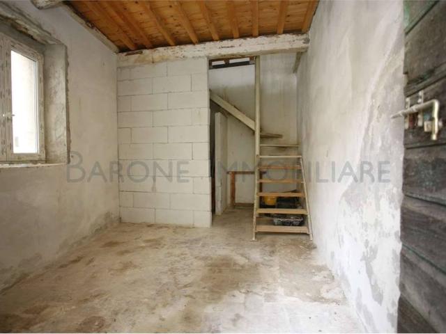 Casa indipendente in vendita a Montignoso MS