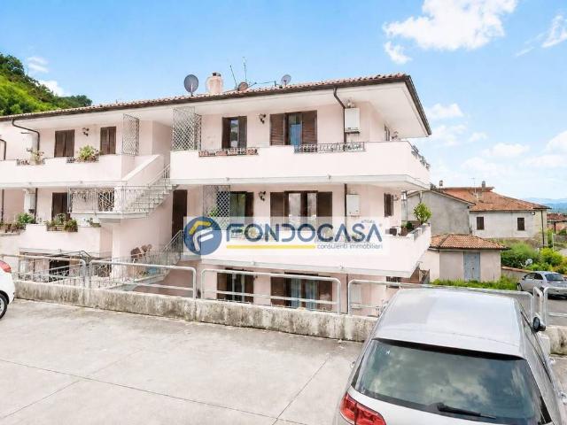 Appartamento in vendita a Montignoso MS
