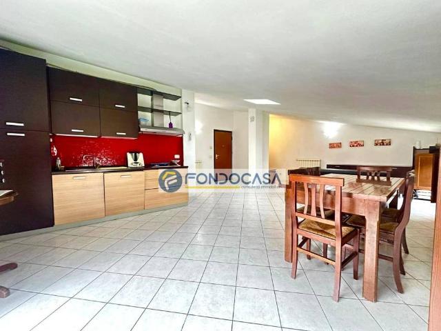 Appartamento in vendita a Montignoso MS