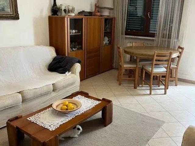 Appartamento in vendita a Montignoso MS
